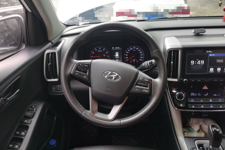 北京现代ix35 2018款 2.0L 自动两驱智勇·畅联版局部细节13