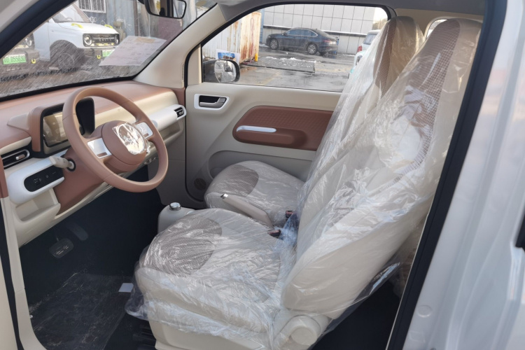 五菱汽车 宏光MINIEV 2024款 第三代 215km 青春版局部细节19