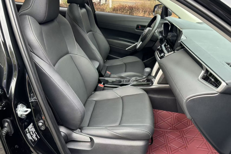 丰田 锋兰达 2024款 2.0L CVT领先plus版中控内饰7008