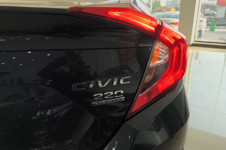 本田 思域 2016款 220TURBO CVT豪华版车身外观6006