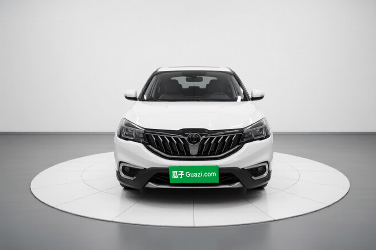 中华V3 2017款 1.5L 自动智能型车身外观2