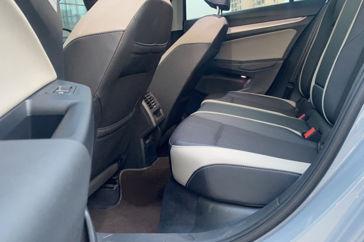 大众 高尔夫 2021款 280TSI DSG Pro中控内饰7002