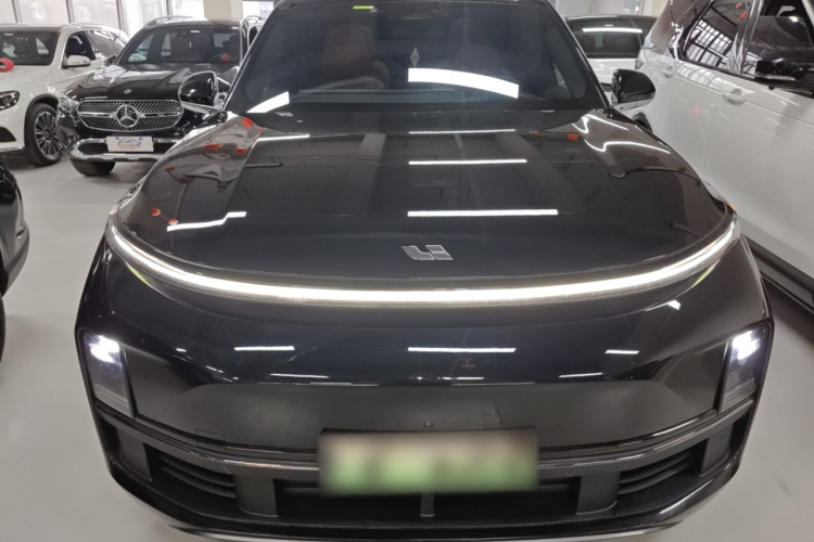 理想汽车 理想L8 2023款 Pro车身外观2