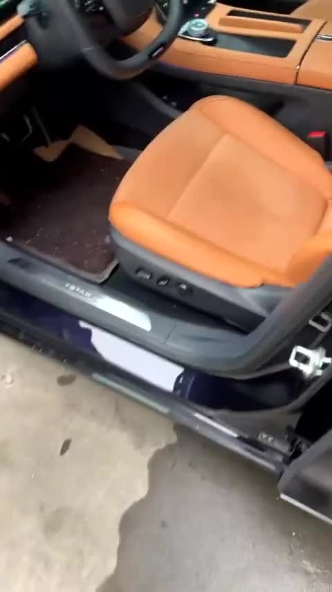 岚图汽车 岚图追光 2024款 PHEV 四驱超长续航旗舰版讲解2