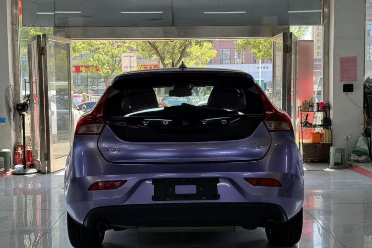 沃尔沃V40 2016款 T3 智逸版车身外观6003