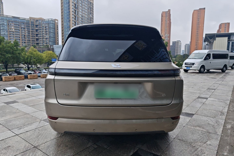 理想汽车 理想L9 2022款 Max车身外观6004