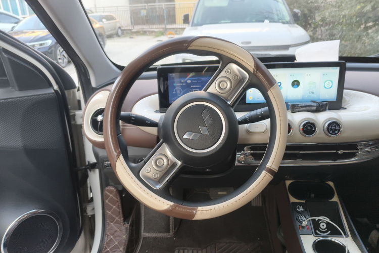 五菱汽车 五菱缤果 2024款 333km 悦享款中控内饰13