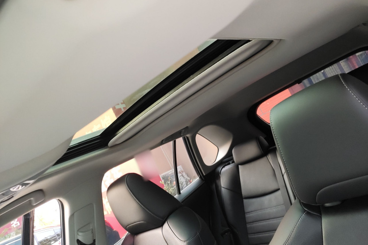 丰田 RAV4荣放 2022款 2.0L CVT两驱风尚Plus版中控内饰22