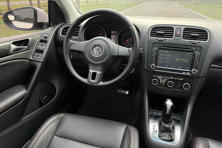 大众 高尔夫 2012款 1.4TSI 自动舒适型中控内饰7002