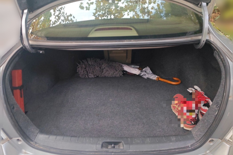 本田 雅阁 2011款 2.0L EX局部细节23