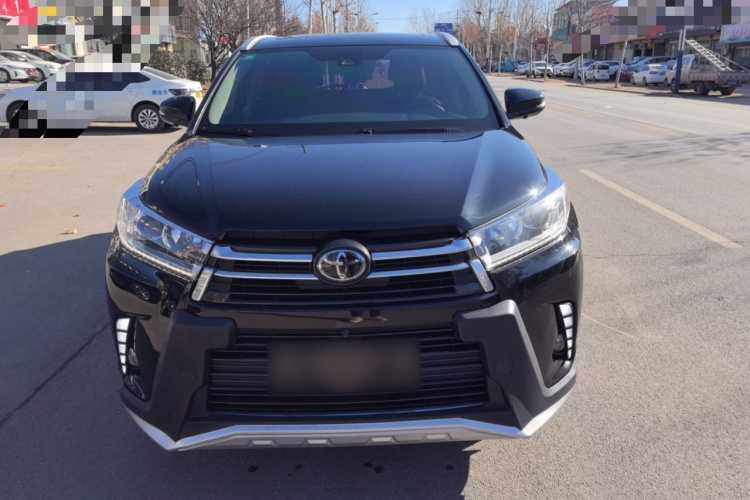 丰田 汉兰达 2018款 2.0T 两驱尊贵版 7座 国VI车身外观6001