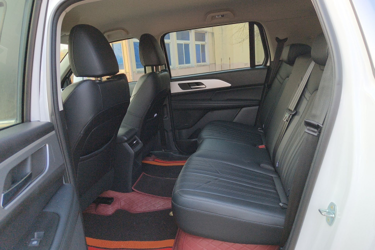 哈弗H5 2023款 2.0T自动四驱领创 柴油中控内饰21