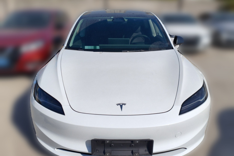 特斯拉 Model 3 2023款 后轮驱动版车身外观6001