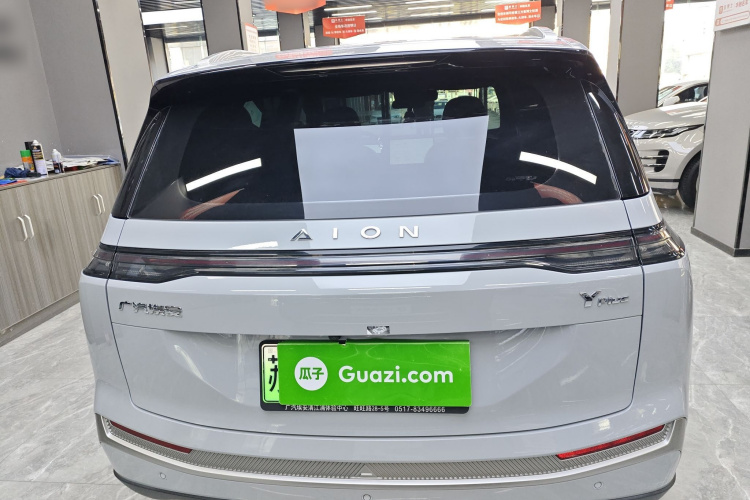 埃安 AION Y 2022款 Plus 70 智领版车身外观6