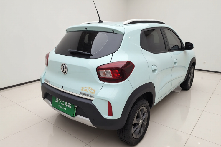 东风纳米 纳米BOX 2022款 追风版 331KM 进阶型车身外观7