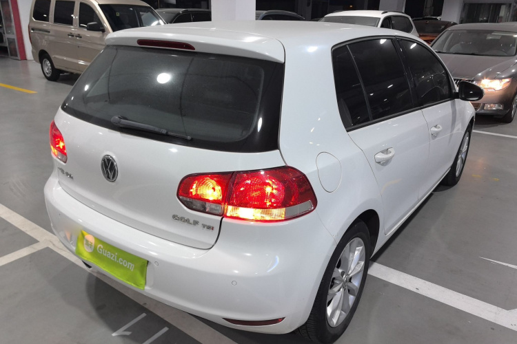 大众 高尔夫 2012款 1.4TSI 自动舒适型车身外观6005