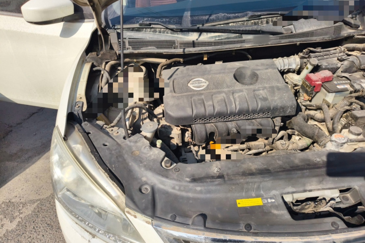 日产 轩逸 2014款 1.6XV CVT尊享版局部细节9006