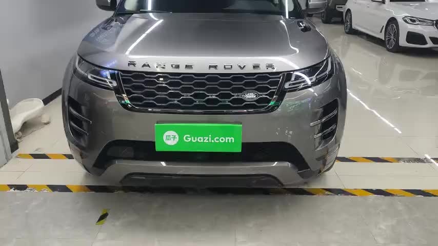 路虎 揽胜极光 2021款 极光L 249PS R-Dynamic S 性能版实拍1