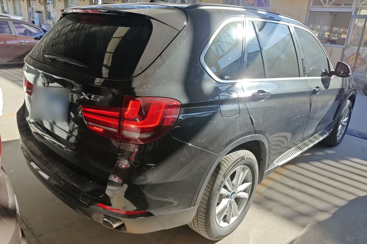 宝马X5(进口) 2015款 xDrive28i车身外观7