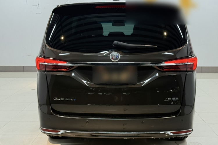 别克GL8 2022款 陆上公务舱 652T 豪华型车身外观6004