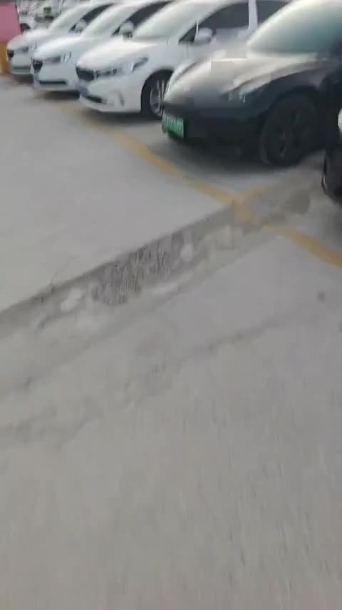 特斯拉 Model 3 2021款 标准续航后驱升级版讲解1