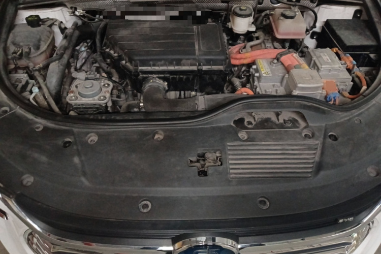 比亚迪 唐新能源 2018款 DM 2.0T 全时四驱智联创享型 7座 国V局部细节24