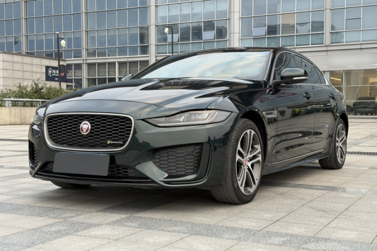 捷豹XEL 2022款 2.0T 250PS R-DYNAMIC S进取运动版局部细节36