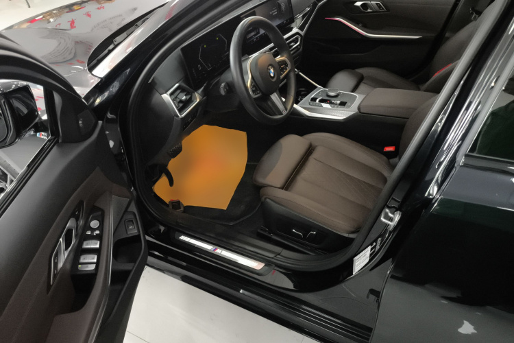 宝马3系 2024款 325Li M运动曜夜套装中控内饰20