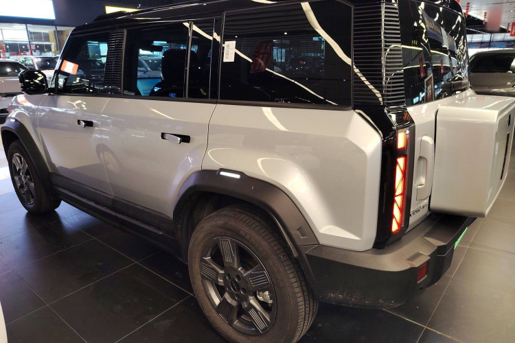 奇瑞iCAR 03 2024款 401km 两驱标准悦潮版车身外观6003