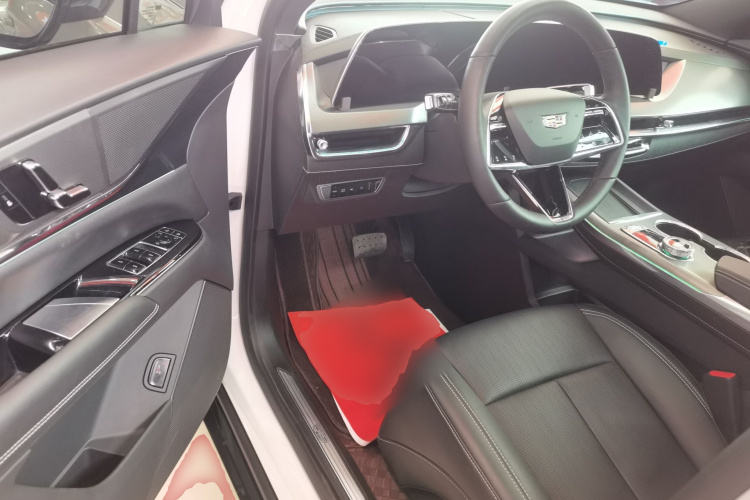 凯迪拉克XT5 2025款 2.0T 豪华型中控内饰20