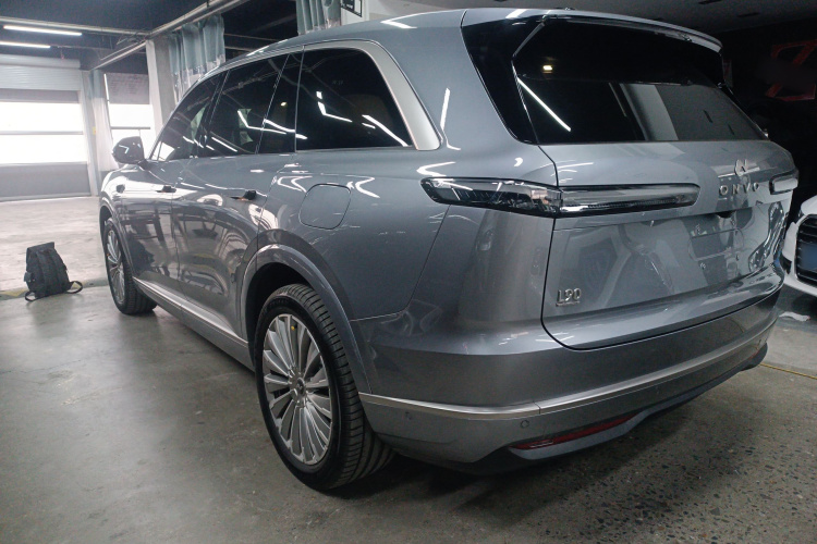 乐道L90 2025款 Max 六座版车身外观4