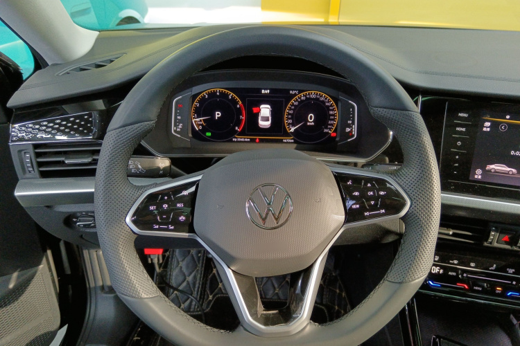 大众 帕萨特 2024款 380TSI 星空精英版局部细节13