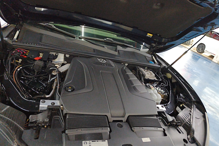 大众 途锐 2019款 2.0TSI 锐翼版 国VI机舱底盘24