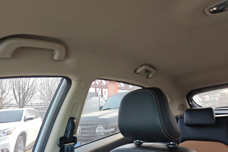 吉利汽车 远景S1 2018款 1.4T CVT锋驰型局部细节22