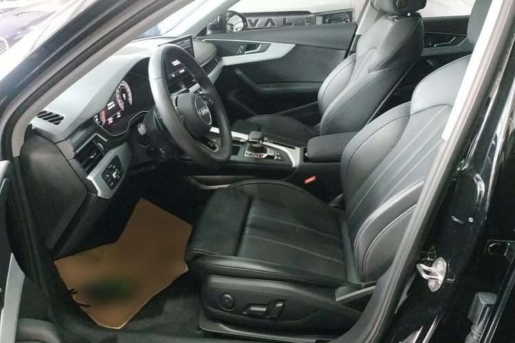 奥迪A4L 2022款 40 TFSI 时尚动感型局部细节19