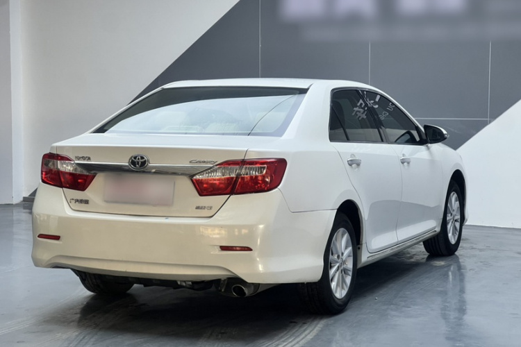 丰田 凯美瑞 2013款 2.0G 舒适版车身外观6004