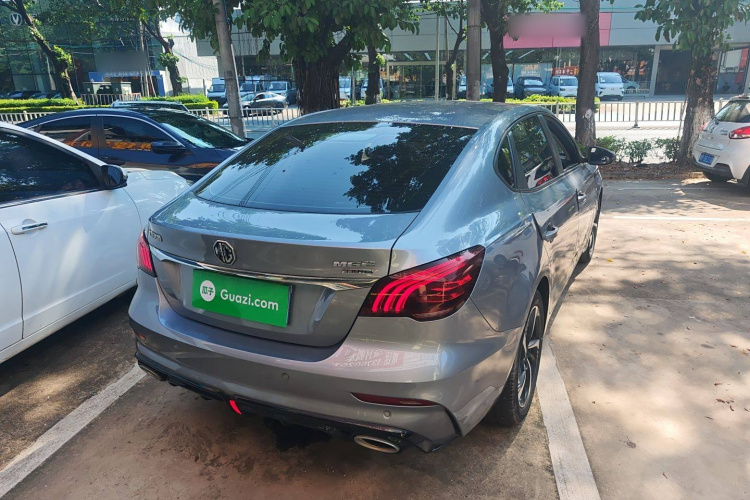 名爵 MG6 2021款 1.5T 自动领潮版车身外观7