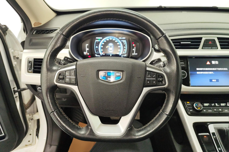 吉利汽车 博越 2016款 1.8TD 自动智联型中控内饰13