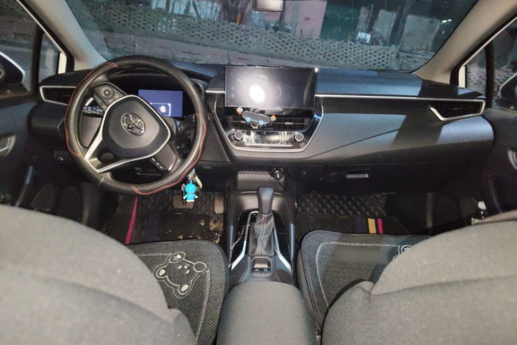 丰田 雷凌 2023款 TNGA 1.5L CVT进取版中控内饰12