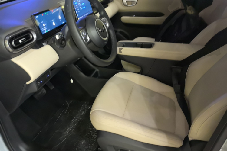 五菱汽车 五菱缤果PLUS 2024款 510km 旗舰版 四座版中控内饰19