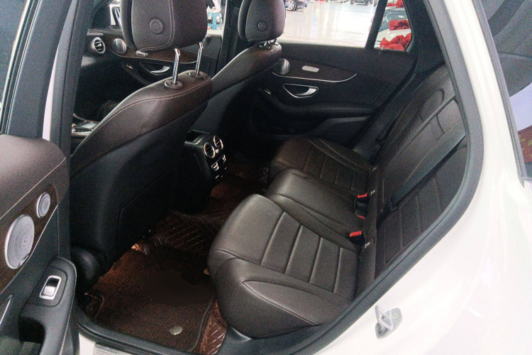 奔驰GLC 2021款 GLC 300 L 4MATIC 动感型中控内饰21