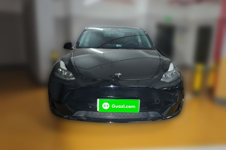 特斯拉 Model Y 2022款 改款 后轮驱动版车身外观2