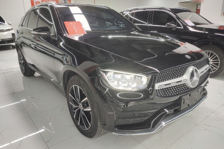 奔驰GLC 2020款 改款 GLC 260 L 4MATIC 豪华型车身外观3