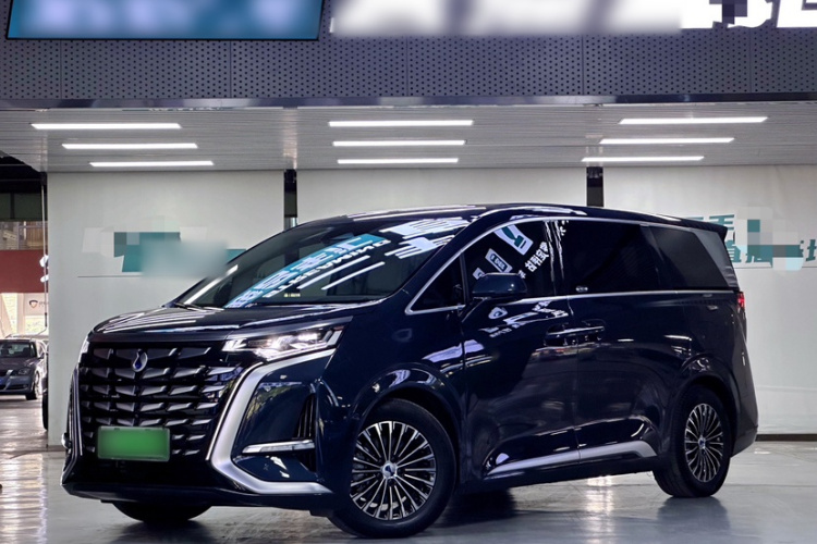 腾势D9 2022款 DM-i 970 四驱旗舰型车身外观1