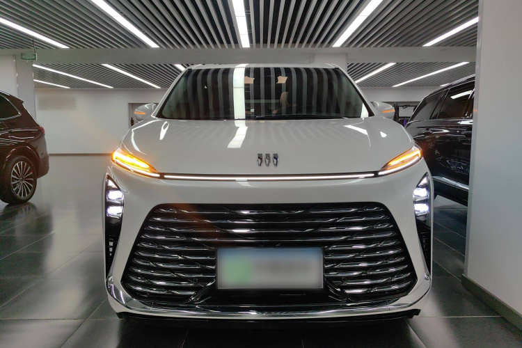 别克GL8 2025款 陆尊 智享版车身外观6001