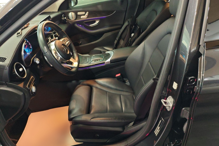 奔驰C级 2021款 C 260 L 运动星耀臻藏版局部细节19