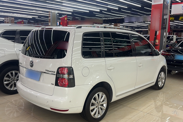 大众 途安 2015款 1.4T DSG豪华版5座车身外观6003