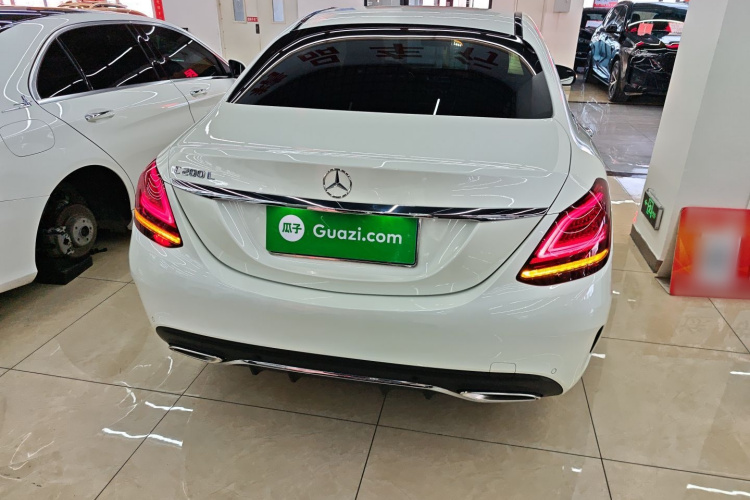 奔驰C级 2020款 C 200 L 时尚型运动版车身外观6