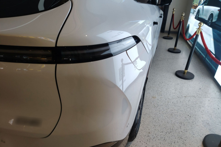 小鹏G6 2025款 625 长续航 Max 科技版车身外观6001