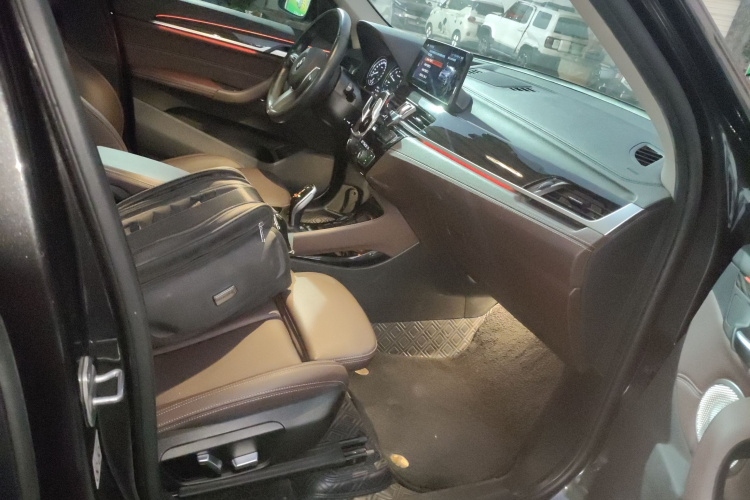 宝马X1 2022款 xDrive25Li 尊享型局部细节41